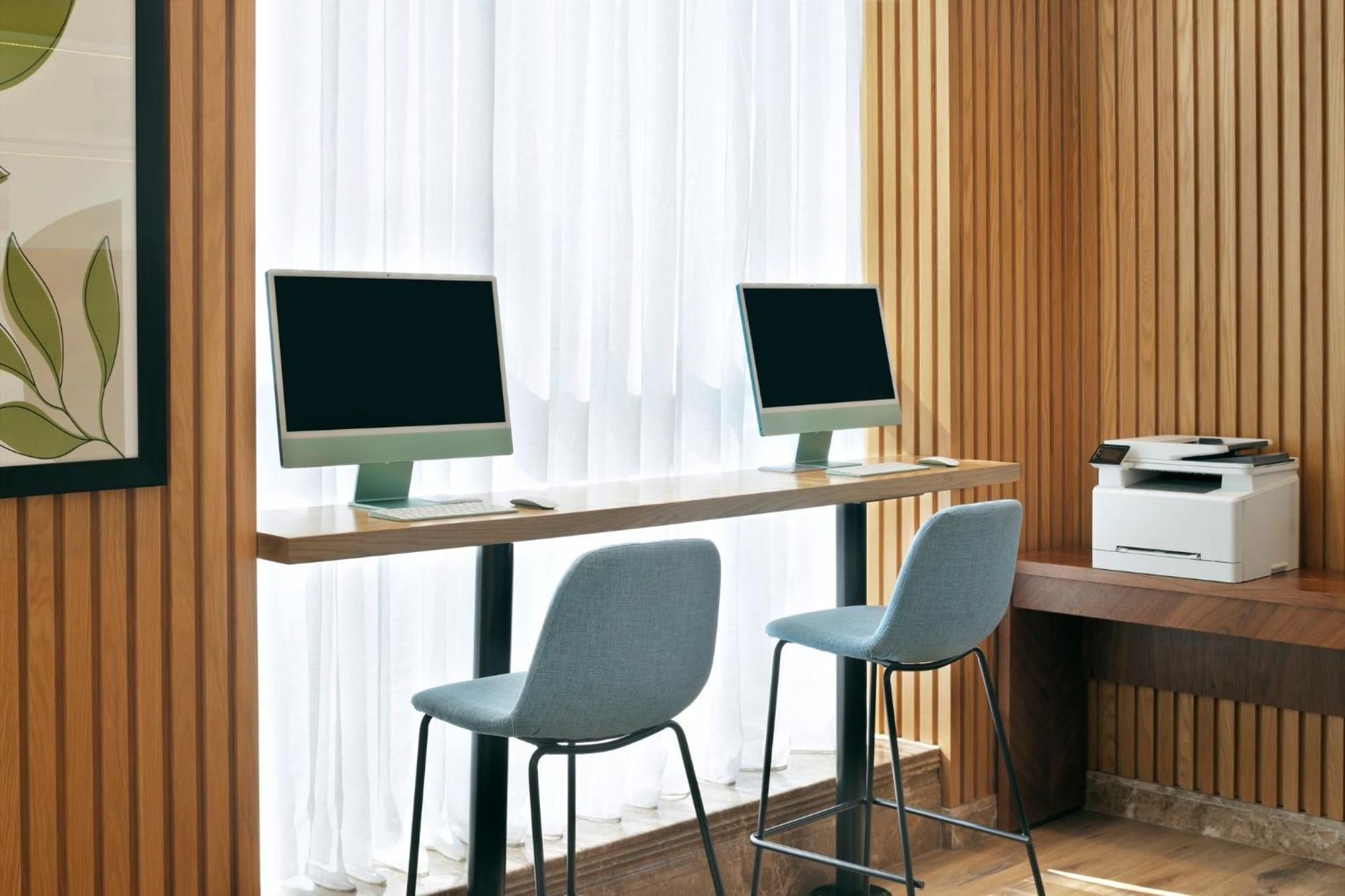Holiday Inn Jeddah Corniche By Ihg Exterior photo